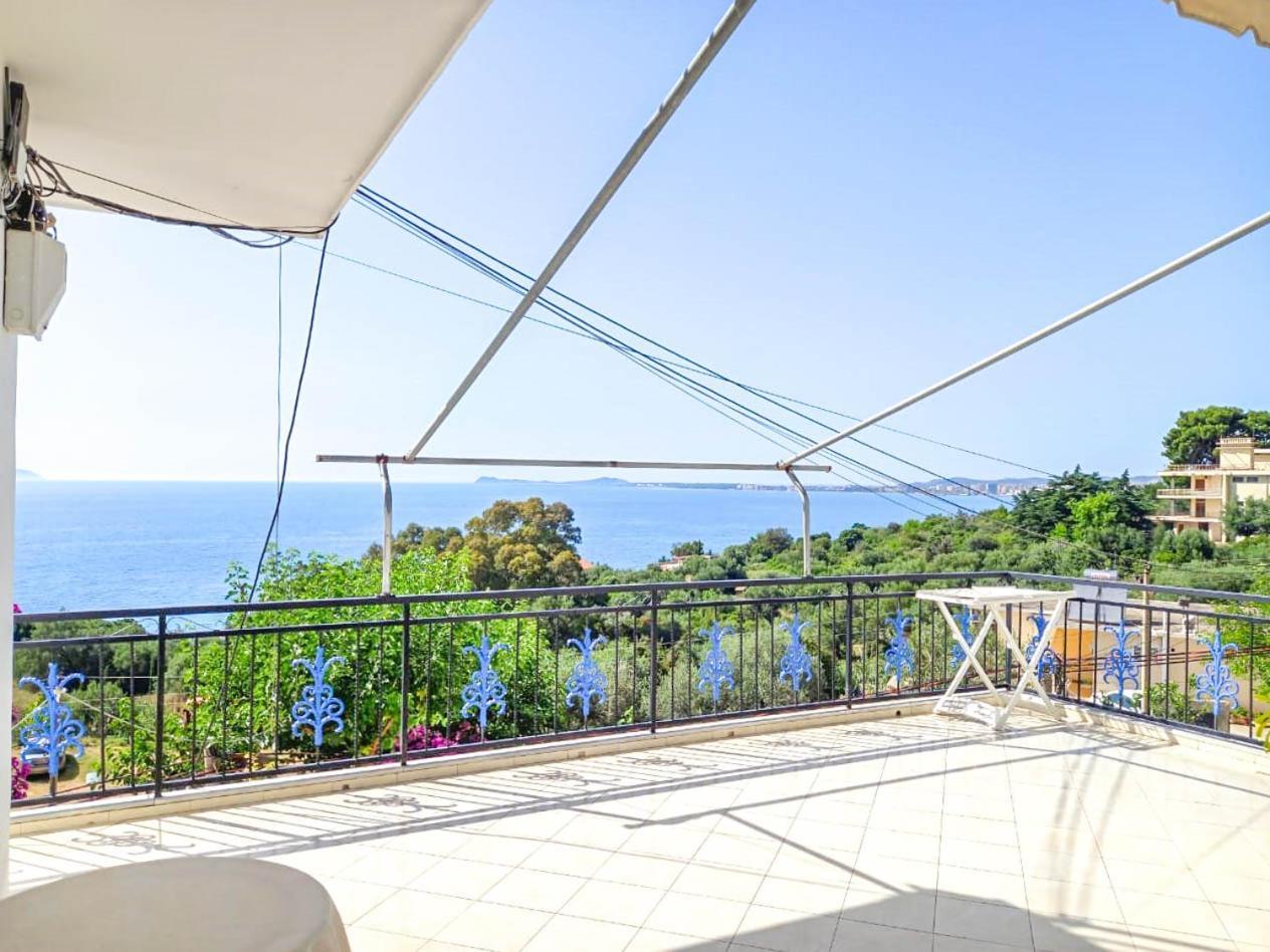 Sea View Apartments Vlore Luaran gambar