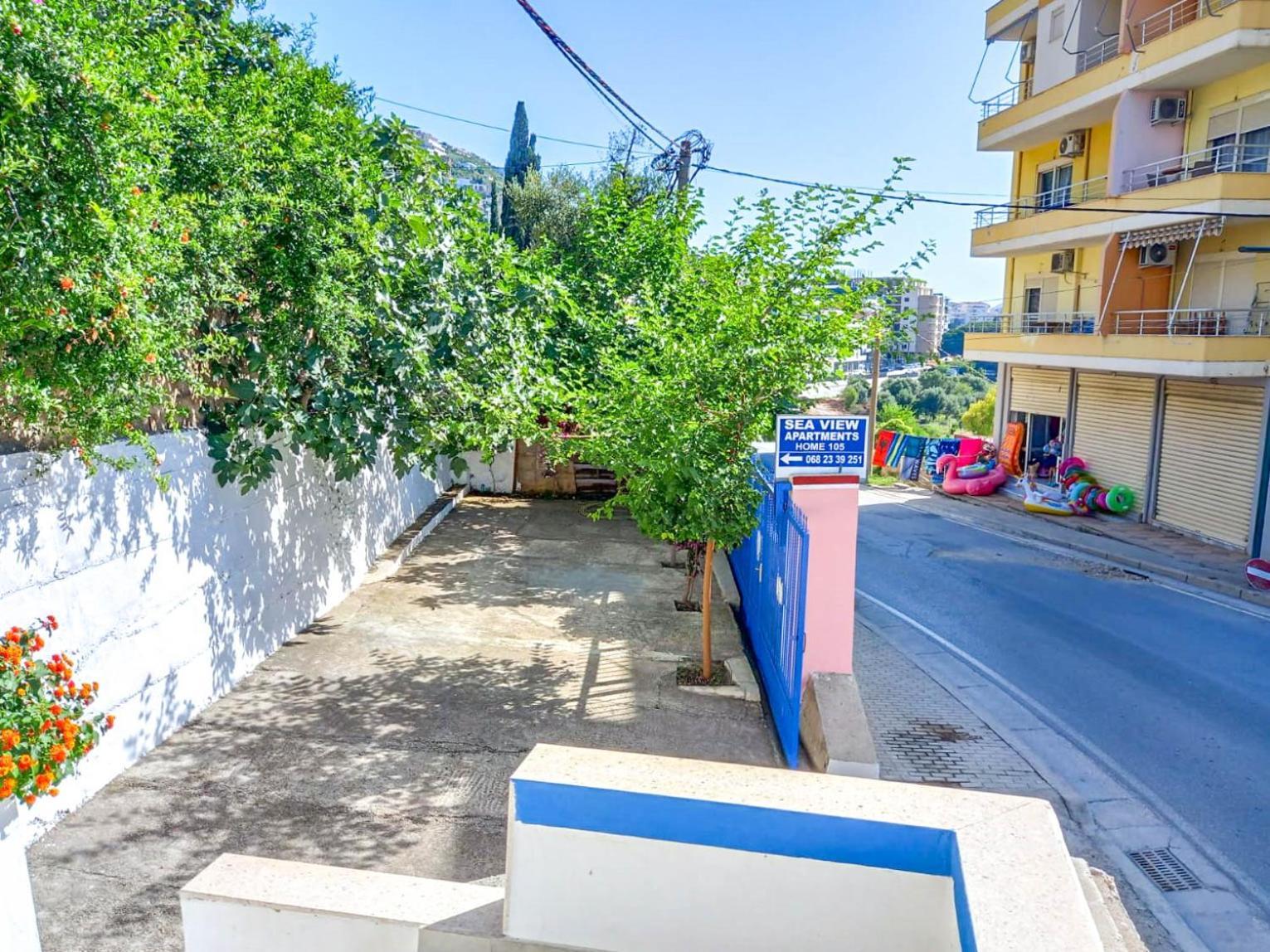 Sea View Apartments Vlore Luaran gambar