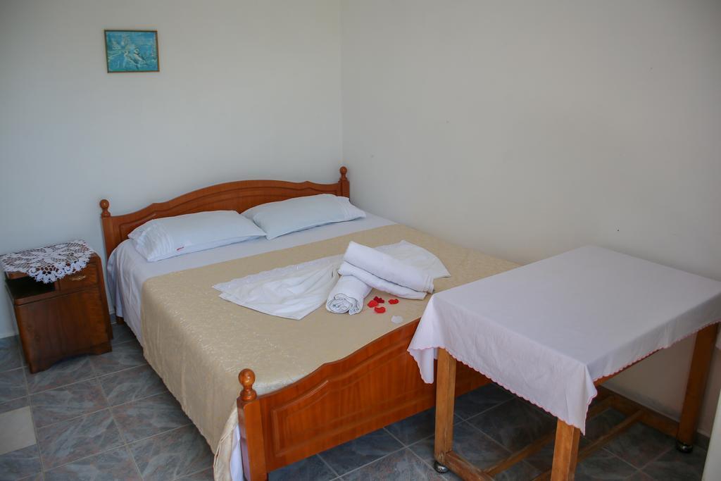 Sea View Apartments Vlore Luaran gambar