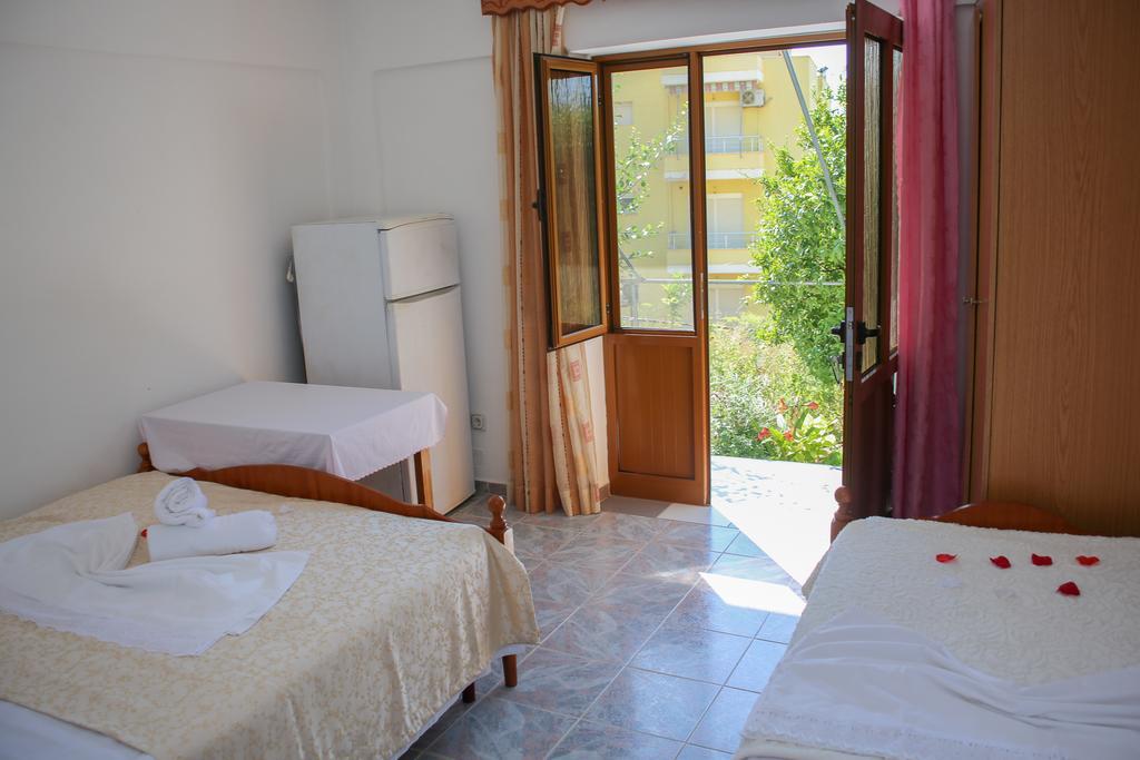 Sea View Apartments Vlore Luaran gambar